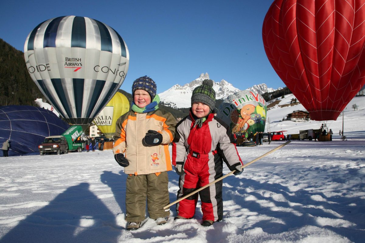 Ballon_Schnee_Kinder
